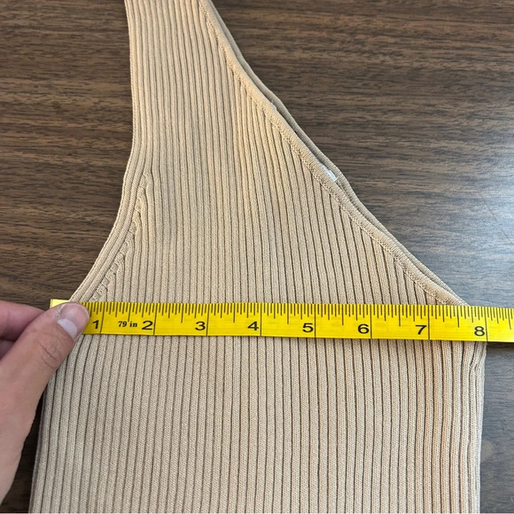 Elegant One-Shoulder Ribbed Dress in Beige XS - Picture 8 of 11